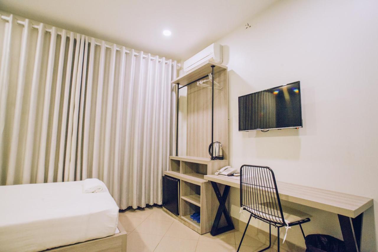 הו צ'י מין סיטי Kiera Hotel מראה חיצוני תמונה